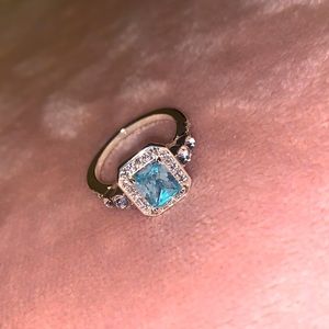 Aquamarine birthstone Ring 💍